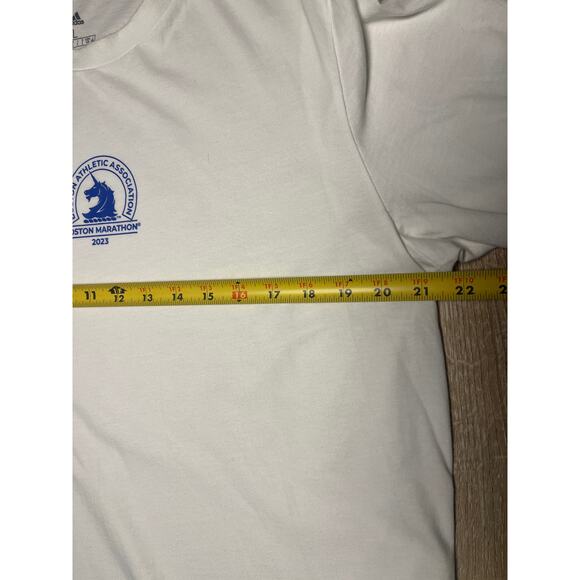 Adidas Boston Marathon 2023 Mens T Shirt Size L White Map Short Sleeve - Picture 5 of 5
